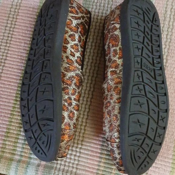 Bobs sparkly animal print shoe - Picture 2 of 5
